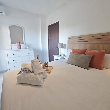 Casa Oasis BENALBEACH Benalmádena Exterior foto