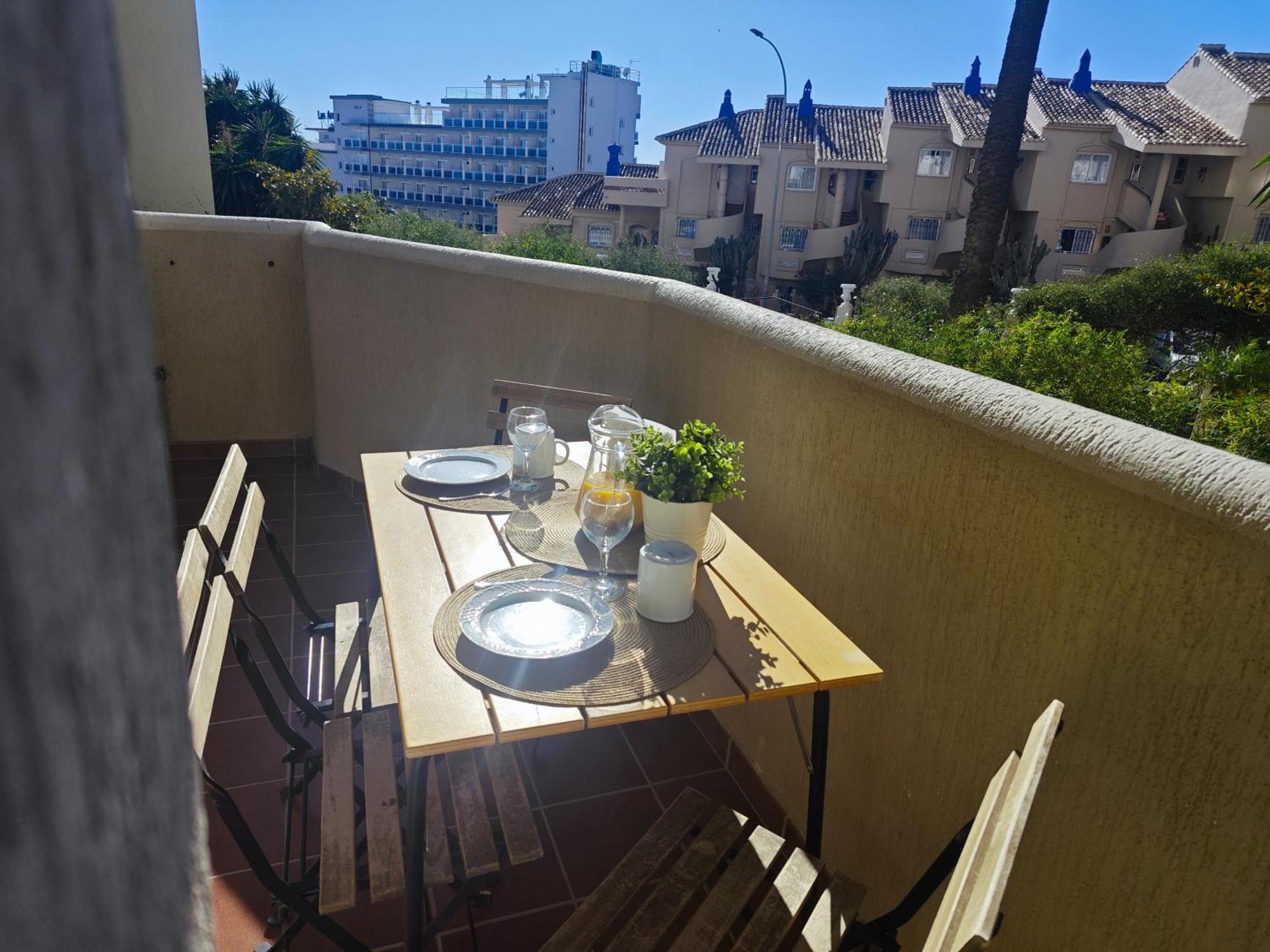 Casa Oasis BENALBEACH Benalmádena Exterior foto