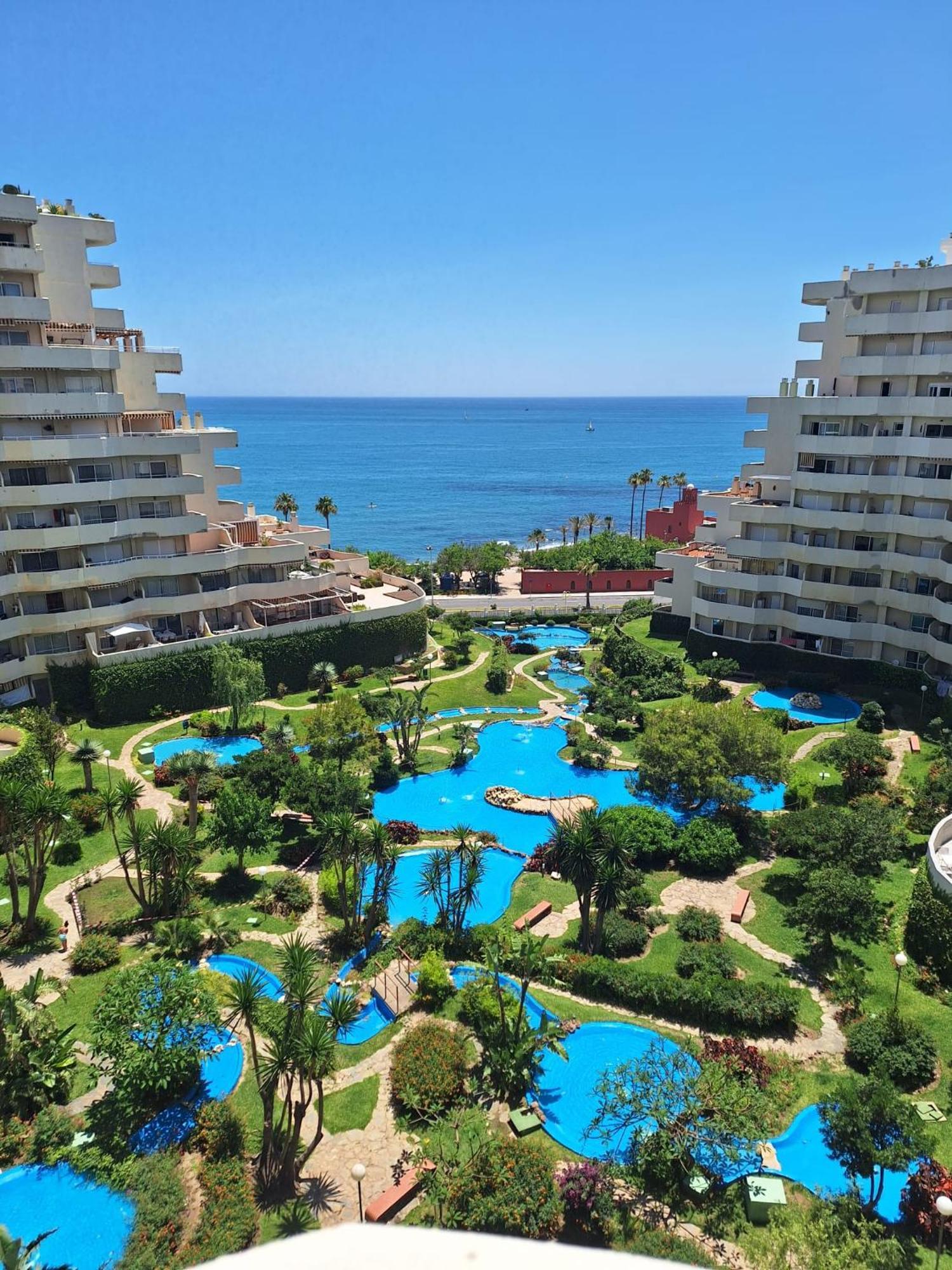 Casa Oasis BENALBEACH Benalmádena Exterior foto